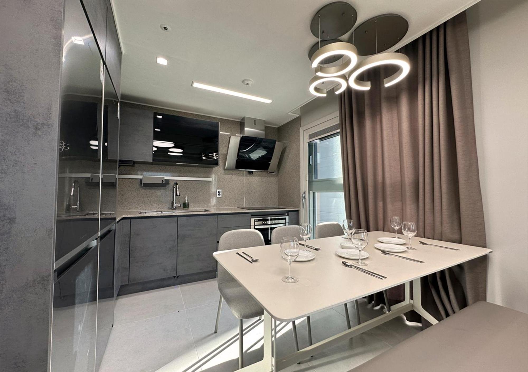 Aparthotel Y Collection By Uh Flat Osiria Busan Exterior foto